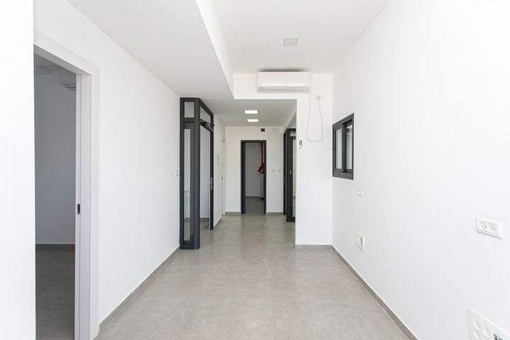 משרדים, יעקב מושלי, צ'ק פוסט, מכון טיהור, מפרץ חיפה, חיפה