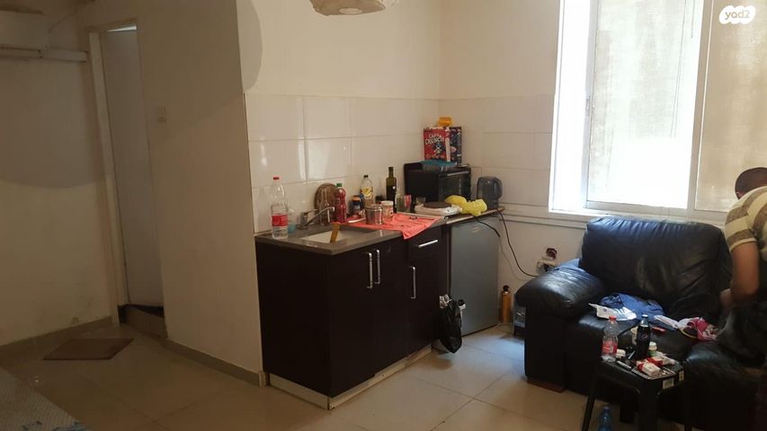 משרדים, יצחק שדה, מונטיפיורי, הרכבת, תל אביב יפו