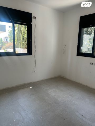 דירה, דרך יבנה, נווה יהודה, רחובות