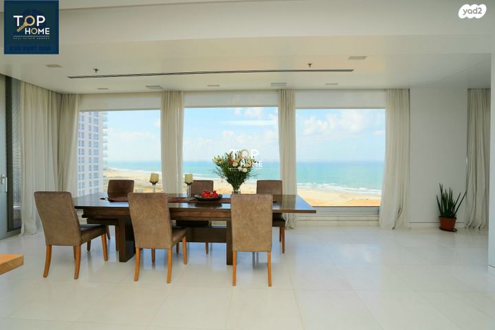 גג/ פנטהאוז, אהוד מנור, עיר ימים, נתניה