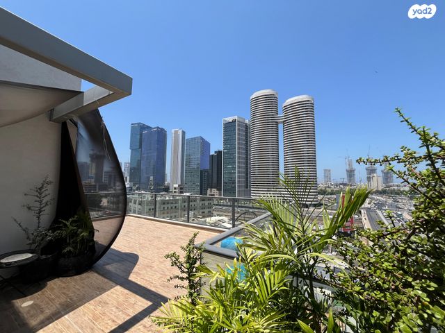 יגאל אלון 172