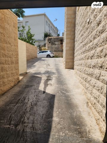 בניין מגורים, דוד בן הרוש, העיר התחתית, ואדי סאליב, חיפה