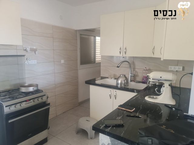 דירה, מעלה הזית 11, בית אריה / עופרים