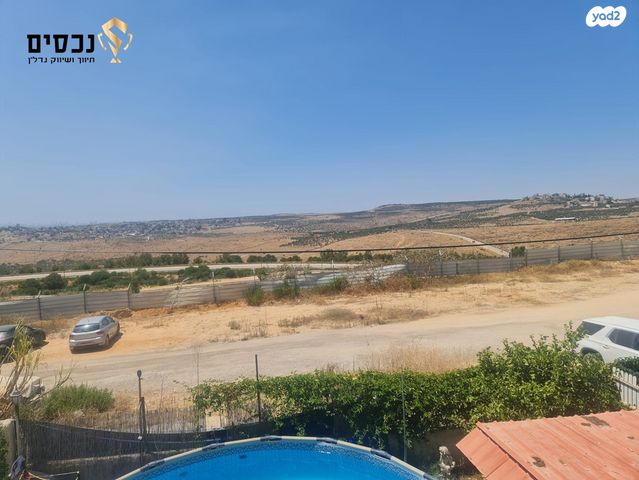 דירה, מעלה הזית 11, בית אריה / עופרים