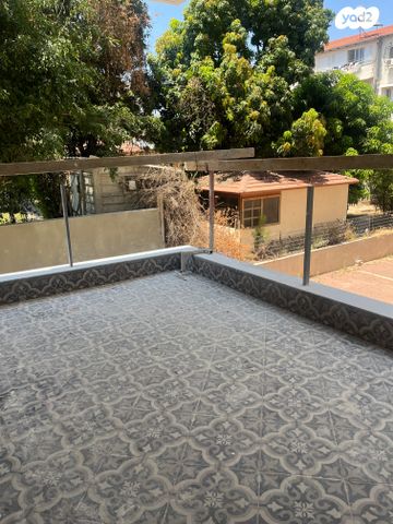 דירה, דרך יבנה, נווה יהודה, רחובות