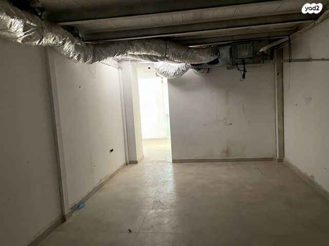 חנויות/ שטח מסחרי, תושיה, מונטיפיורי, הרכבת, תל אביב יפו