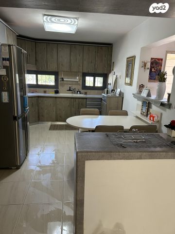 בית פרטי/ קוטג', עולי הגרדום 4, מרכז העיר, קרית שמונה