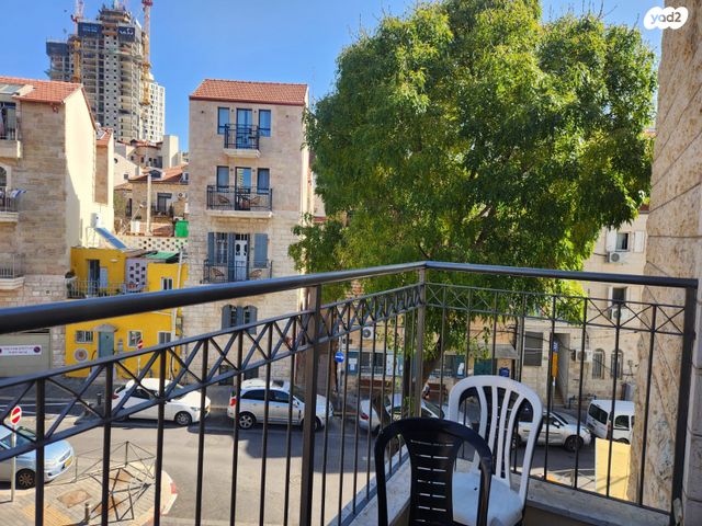 דירה, הרב יצחק בראשי, מחנה יהודה - לב העיר, ירושלים