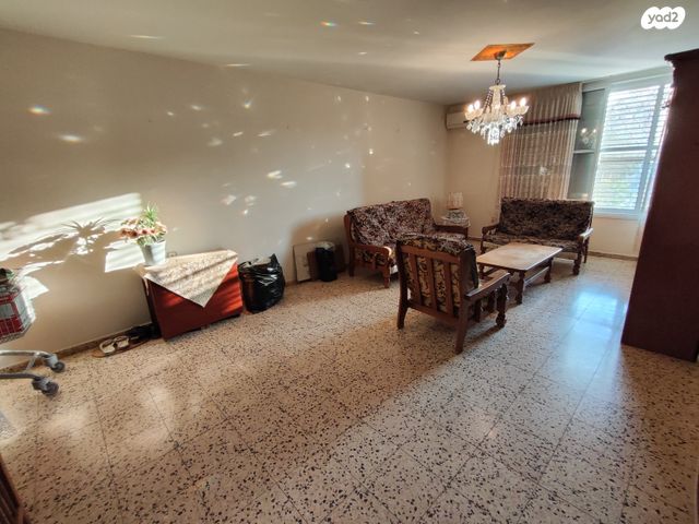 דירה, שמגר בן ענת, קרית גת