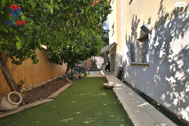 דו משפחתי, דייגו וולסקיז, גבעת טל, קרית אתא