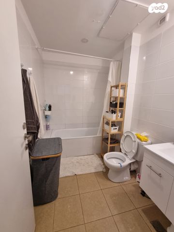 דירה, יהודה הימית 20, צפון יפו, המושבה האמריקאית-גרמנית, תל אביב יפו