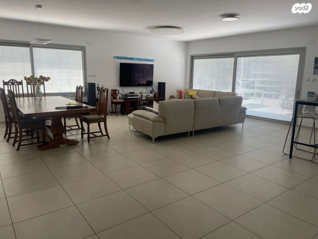 גג/ פנטהאוז, יהודה עמיחי, תכנית ל', למד, תל אביב יפו