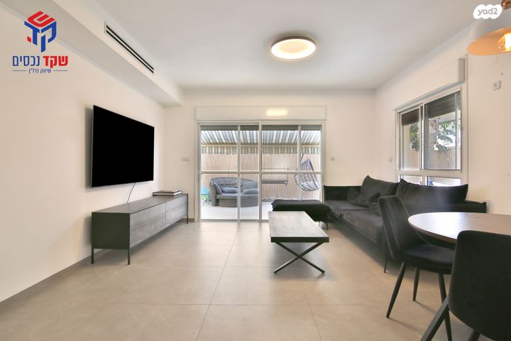 דו משפחתי, דייגו וולסקיז, גבעת טל, קרית אתא