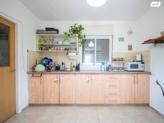 דירת גן, הגלבוע 9, אריאל