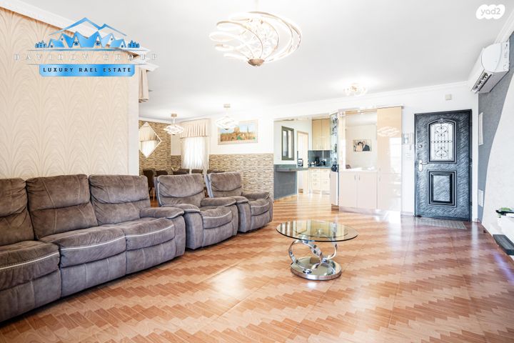 דופלקס, חולון