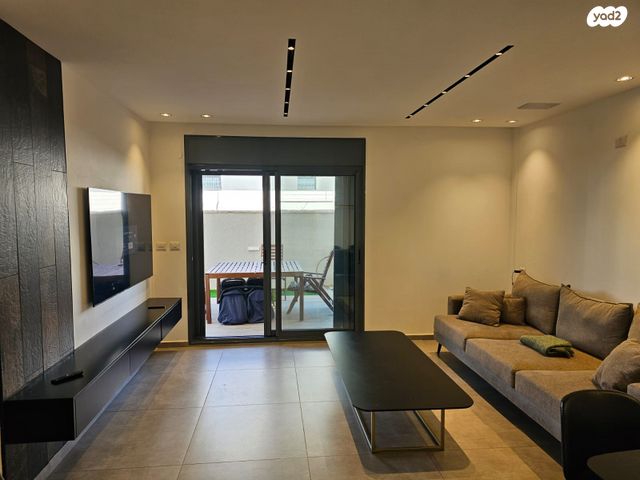 נחל קדרון 42