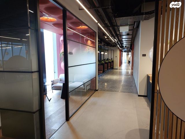 משרדים, רעננה