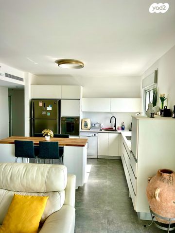 דירה, אגמים, נתניה