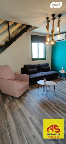 דופלקס, לוי אשכול 31, גבעת אוסישקין, נהריה