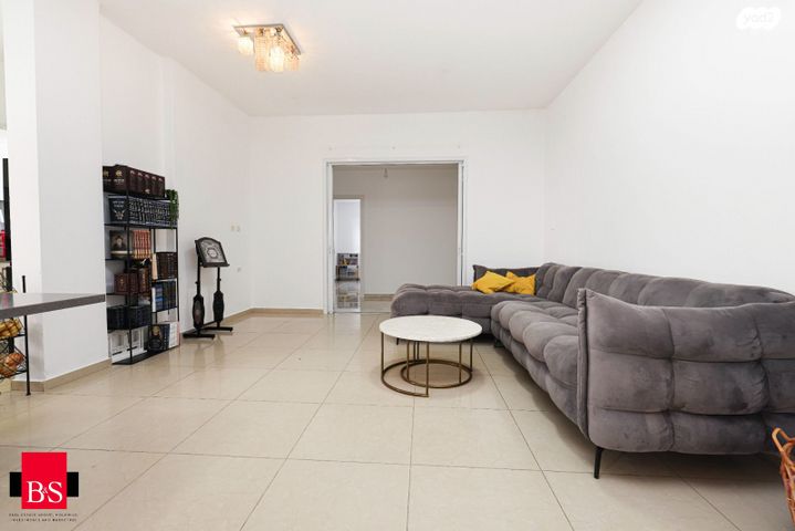 בית פרטי/ קוטג', רמת חן ובן ציון, נתניה