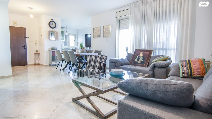 גג/ פנטהאוז, מקור חיים 11, נווה זאב, נאות אילן, באר שבע