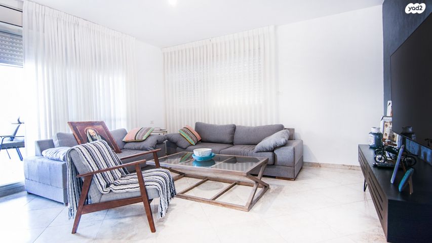 גג/ פנטהאוז, מקור חיים 11, נווה זאב, נאות אילן, באר שבע