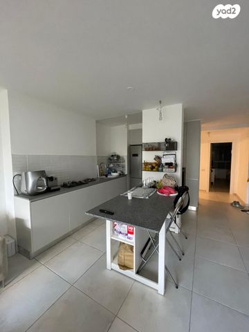 דירה, שטרן 113, קיראון, קרית אונו