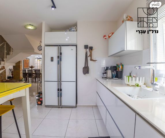 דו משפחתי, חרובים, סביוני ים, קרית ים