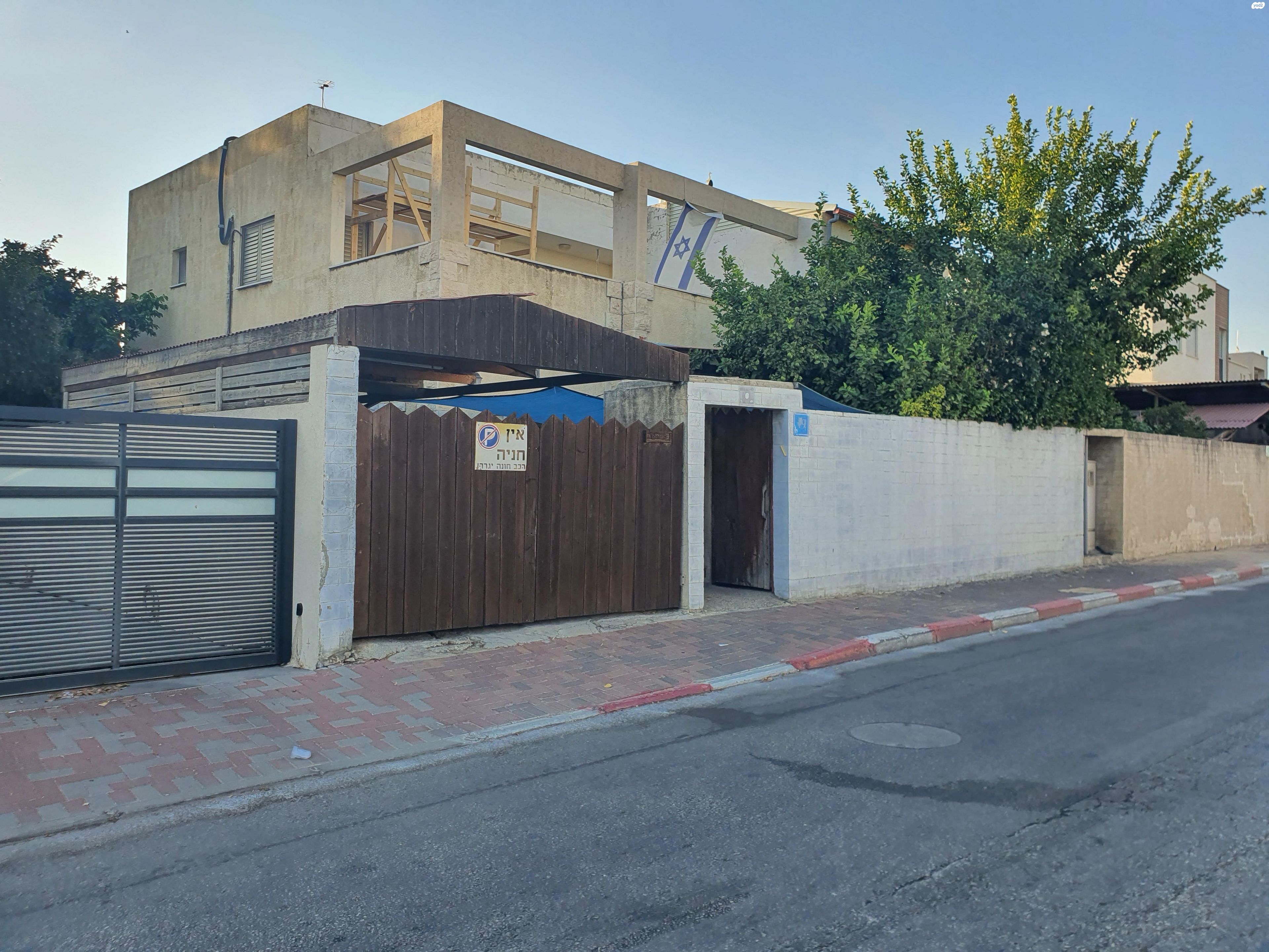 ג'ון קנדי 19