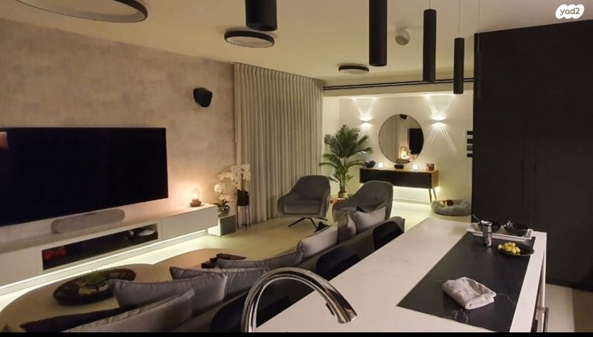 גג/ פנטהאוז, רמה, נווה שרת, תל אביב יפו