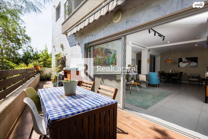 דירה, אלון, רמת השרון