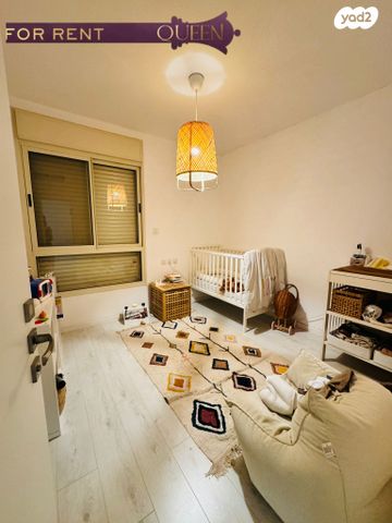 דירת גן, הנוטע, שכונה 8, תל מונד