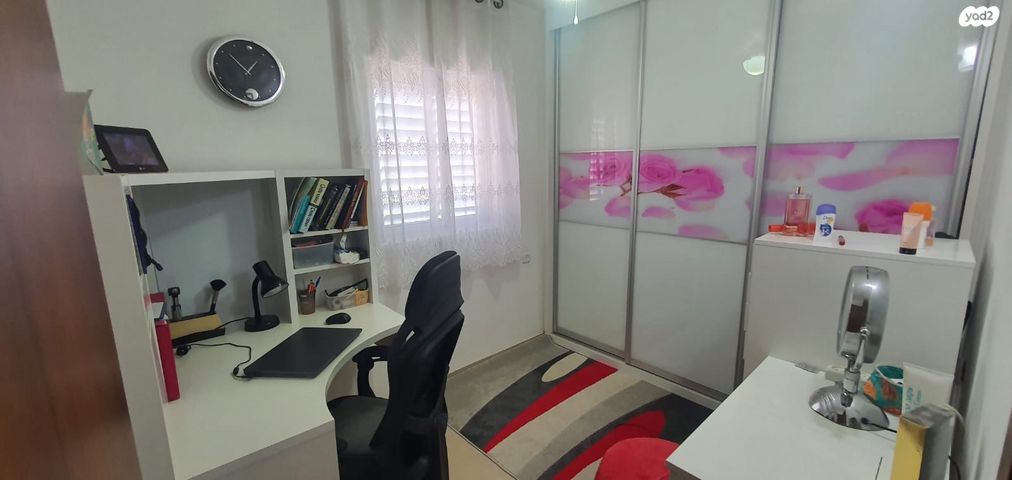 דירה, מעפילי אגוז 28, תל אביב יפו