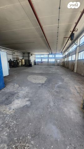 אזור תעשיה ב