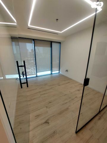 משרדים, משה דיין 10, פארקטק פתח תקווה / אזור תעשייה קרית אריה, פתח תקווה