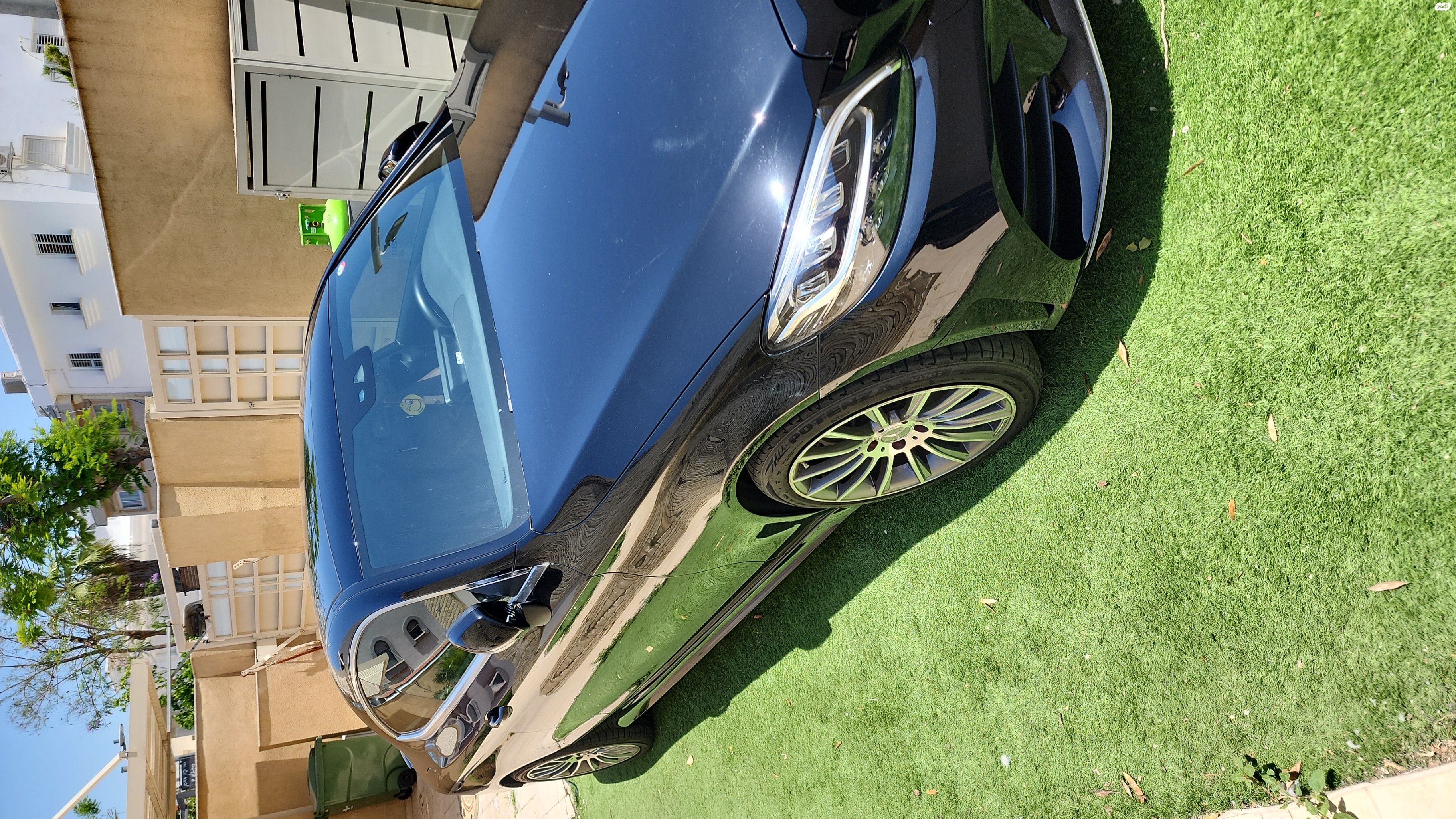 מודעת רכב מרצדס-בנץ C-class