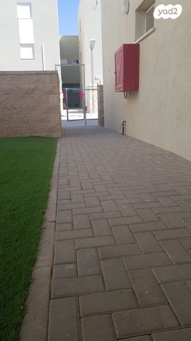 דירת גן, שדרות השיטה, קרית מנחם, אופקים