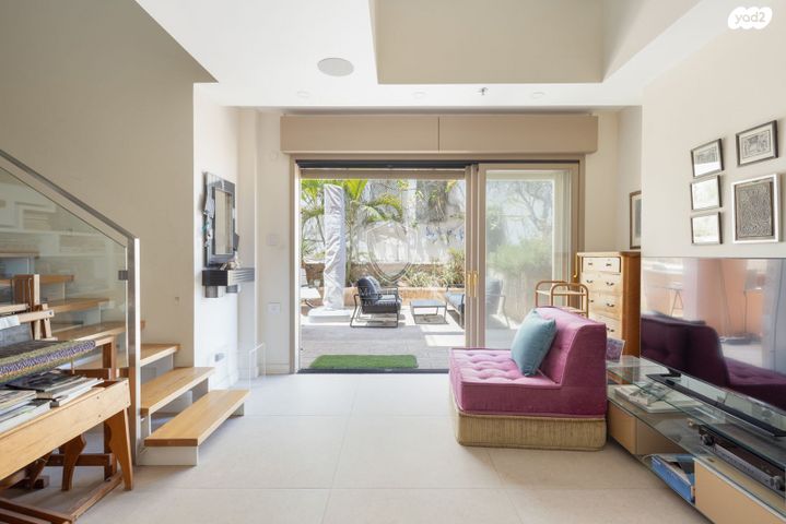 דירת גן, תל אביב יפו