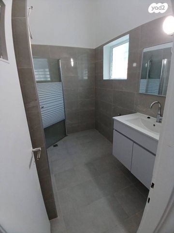 דירה, הלל, חיפה