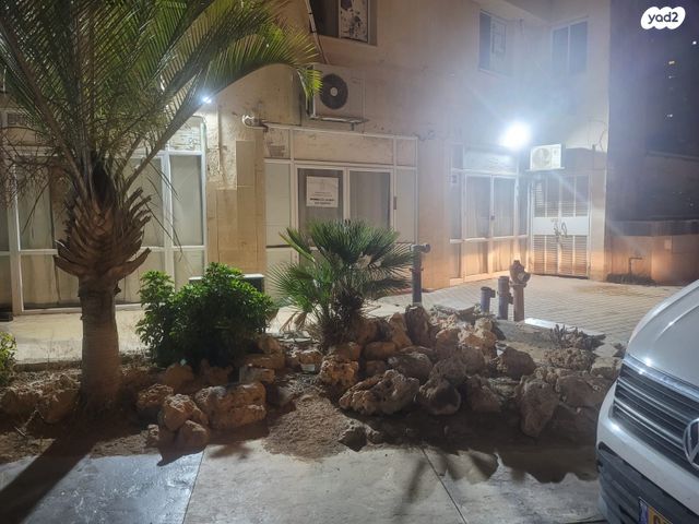 חנויות/ שטח מסחרי, הנרי קנדל, העיר העתיקה, רמב"ם, דרום, באר שבע