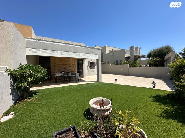 בית פרטי/ קוטג', גן יבנה