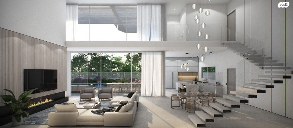 דו משפחתי, האגוז, הביכורים, קיסריה