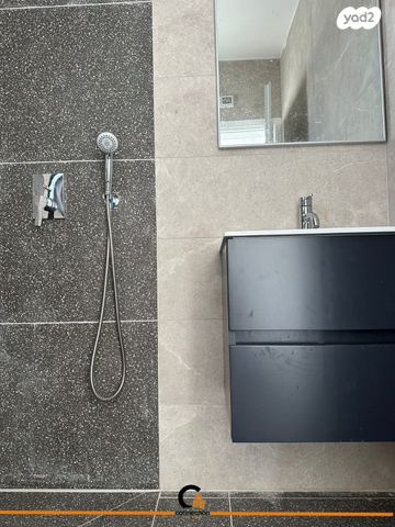 גג/ פנטהאוז, שדרות ארזים, סביוני ים, קרית ים