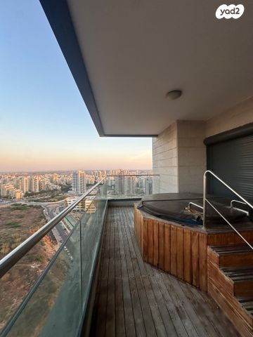 הקריה מע"ר