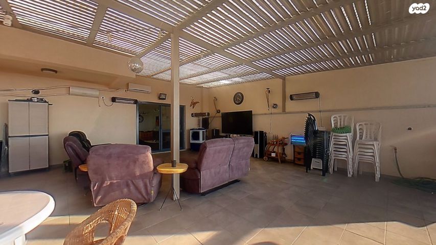 דירה, ענבר 77, נעלה