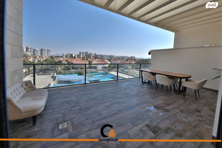 גג/ פנטהאוז, שדרות ארזים, סביוני ים, קרית ים