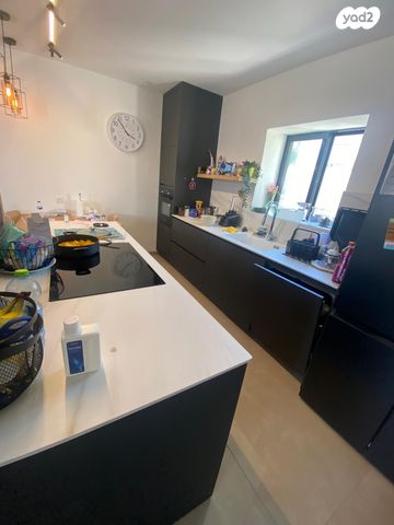 דירה, חזקיהו המלך, קטמון הישנה, ירושלים