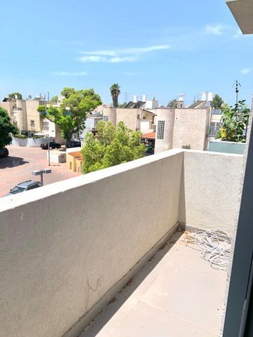 דירה למכירה בתל אביב יפו (תיווך) — 4