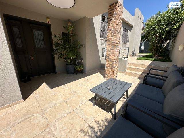 בית פרטי/ קוטג', גן יבנה