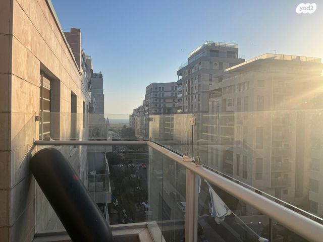 דירה, הגוש הגדול, רמת אביב החדשה, נופי ים, תל אביב יפו